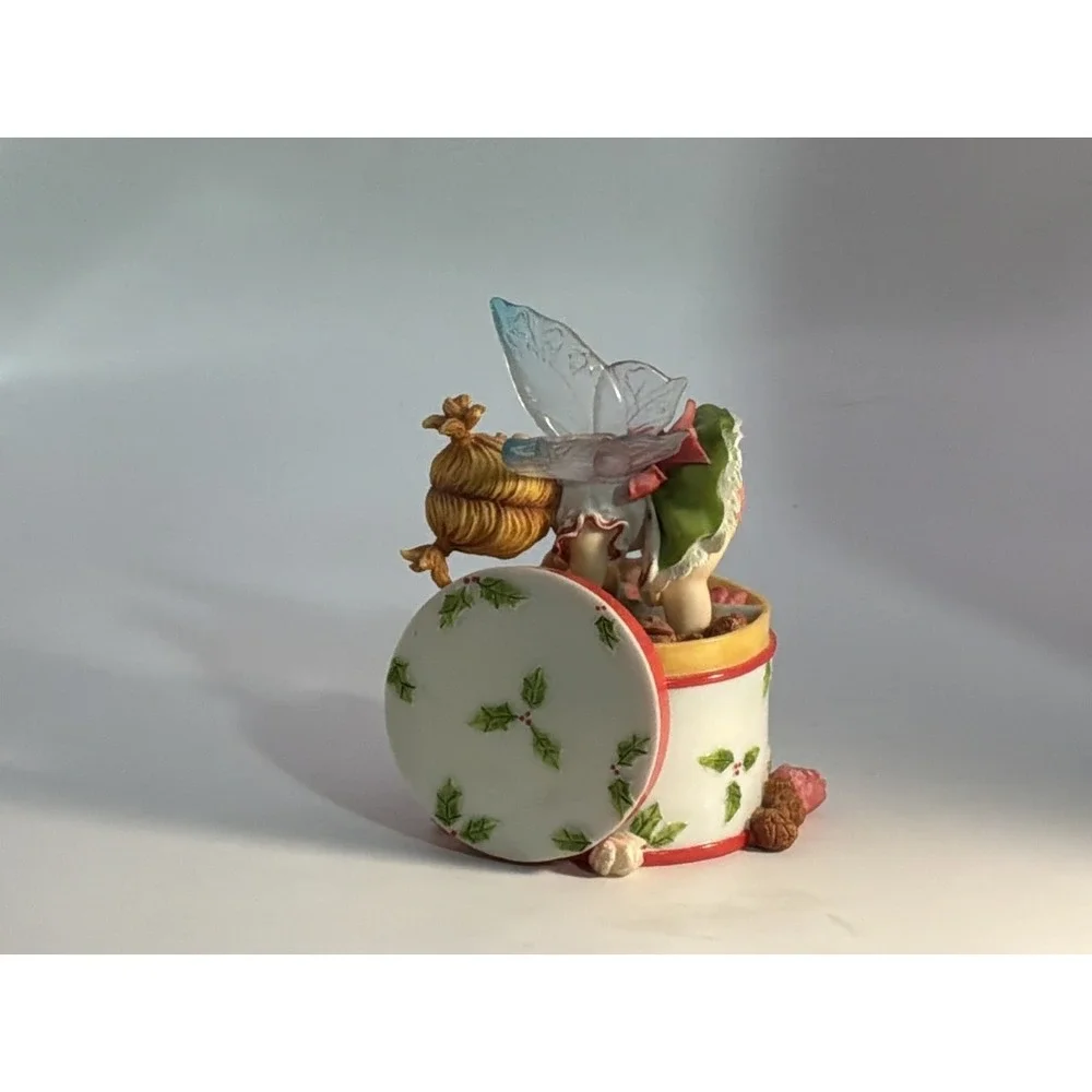 Little Kitchen Fairies "Popcorn Tin Fairie" 4008302 G.G. Santiago 2007 - Picture 3 of 6